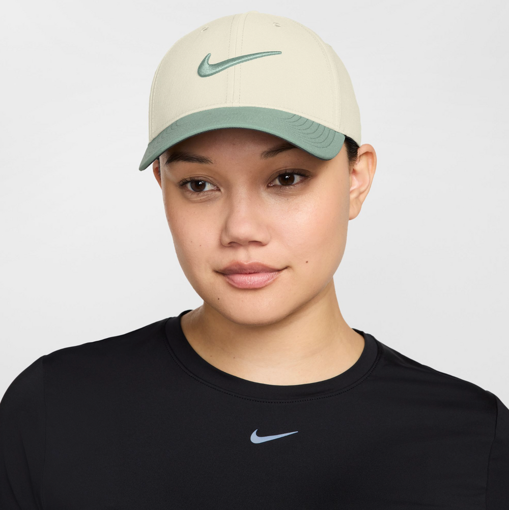 Nike Club Dri-FIT Structured Swoosh Unisex Cap (Sail/Steam)