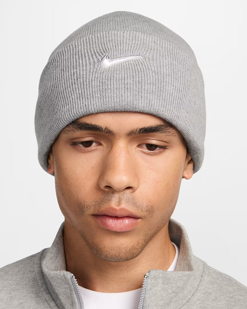 Nike Peak Swoosh Beanie (Dark Grey Heather/White)