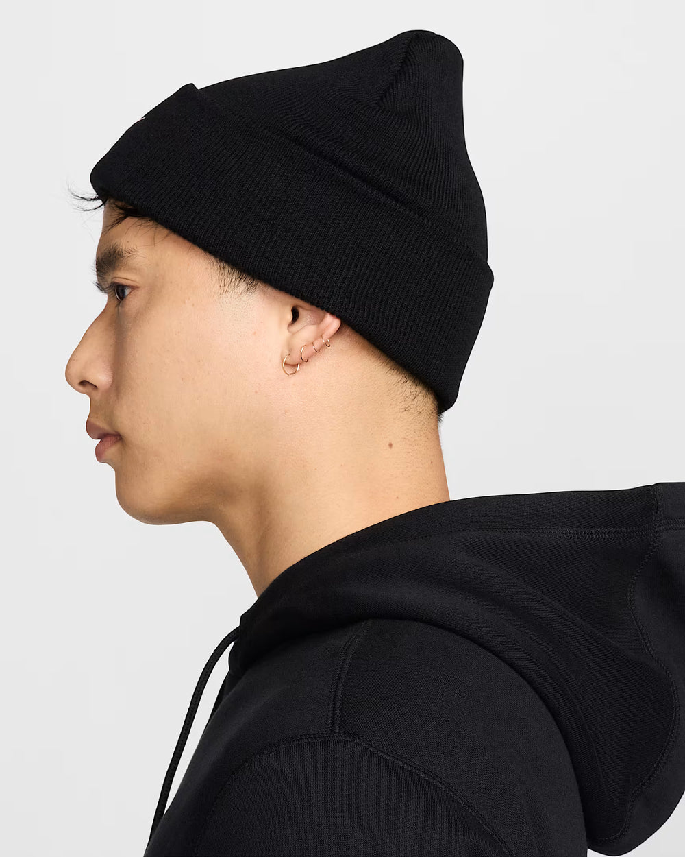 Nike Peak Swoosh Beanie (Black/White)